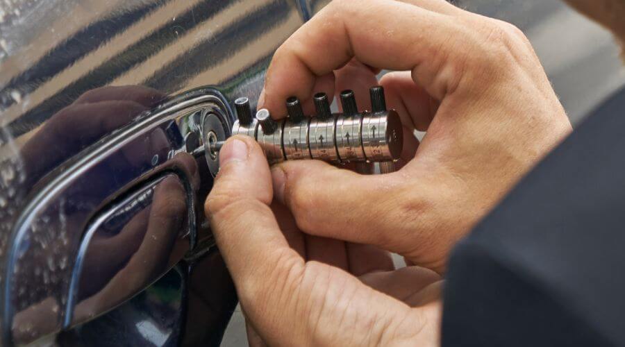 Expert Emergency Roof Repairs services in Bois D Arc, MO